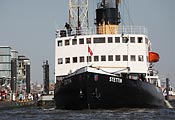 Hamburg: Himmelfahrt, Hafen- und Elbefahrten